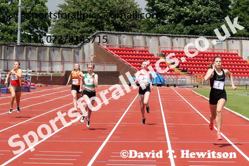 200 metres, 2021 Northumberland, Durham and Cleveland Schools. Photo: David T. Hewitson/Sports for All Pics